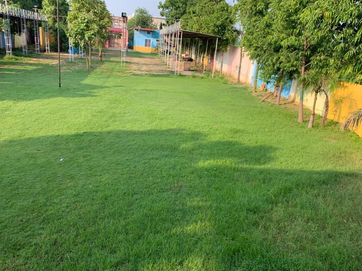 Nature Resort Agra  Buitenkant foto